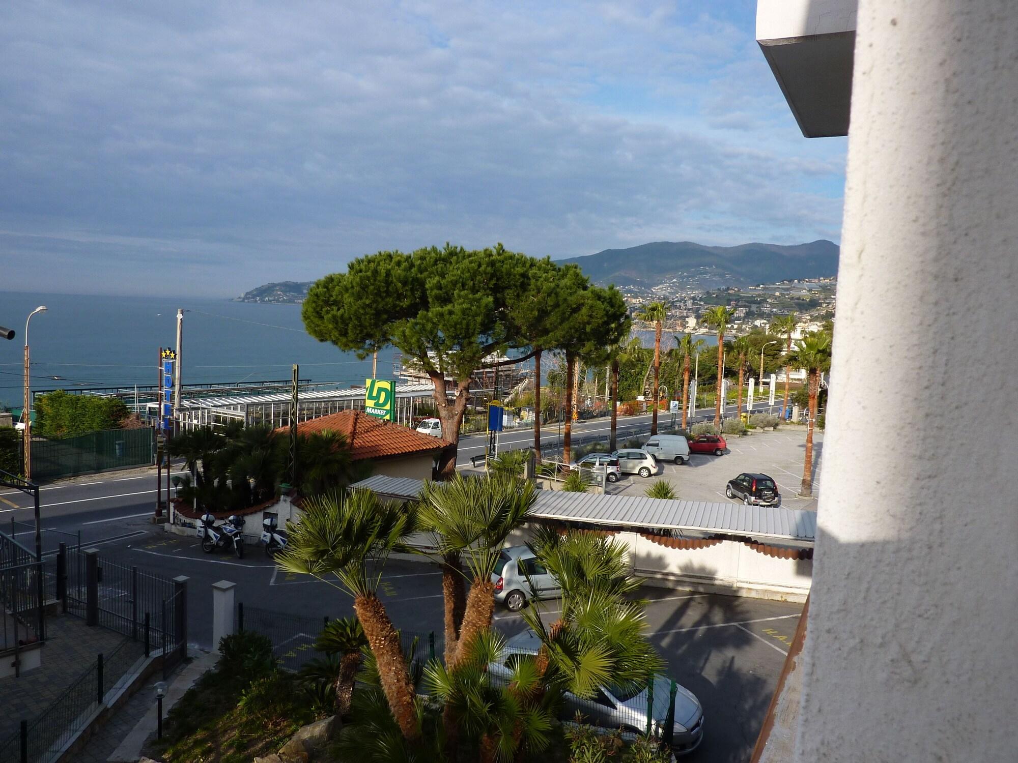 Hotel Ariston Montecarlo Sanremo Exterior foto